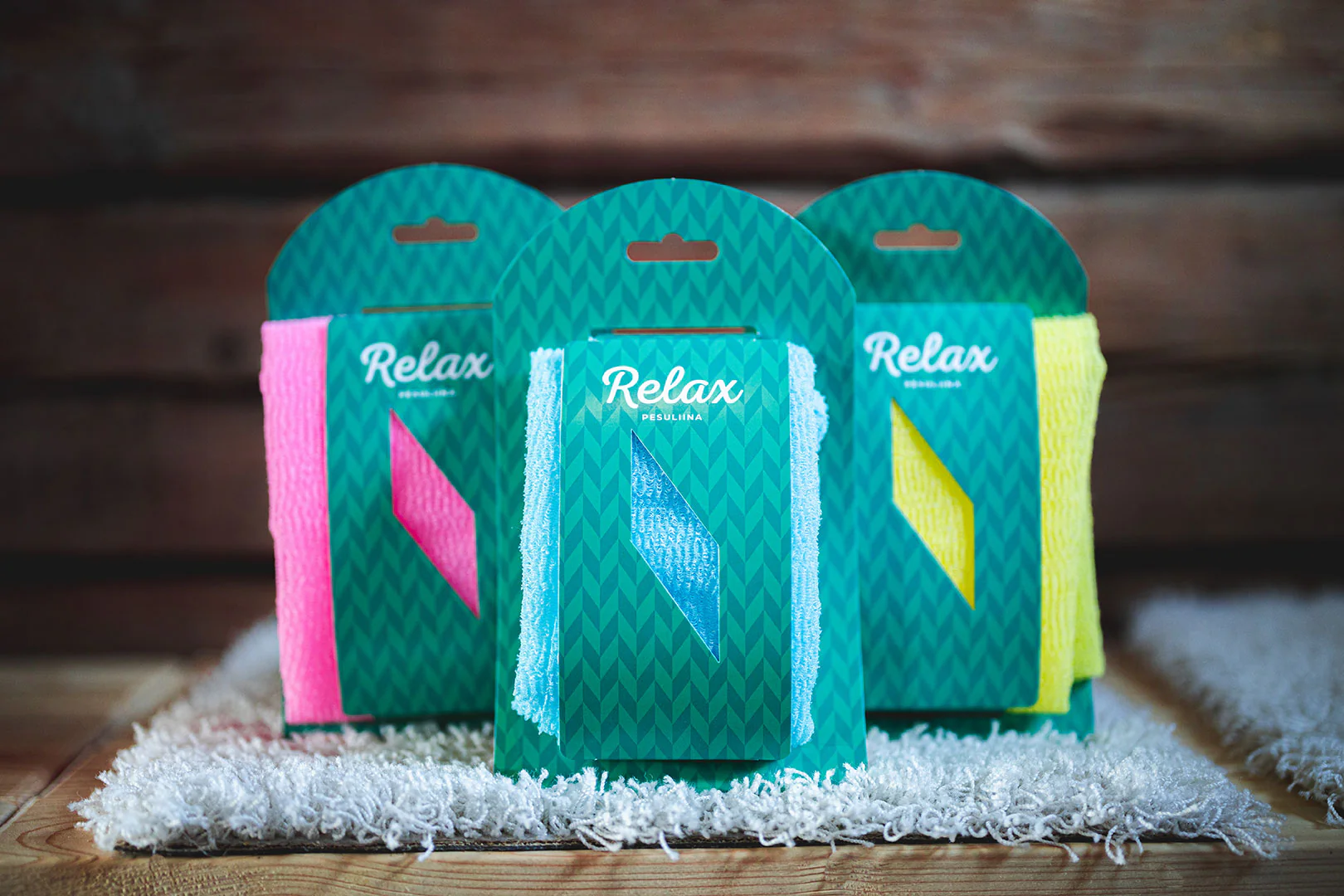 RELAX IHUPESU LAPP ERINEVAD VÄRVID